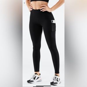 Fabletics - On-The-Go PowerHold High-Waisted Legging
